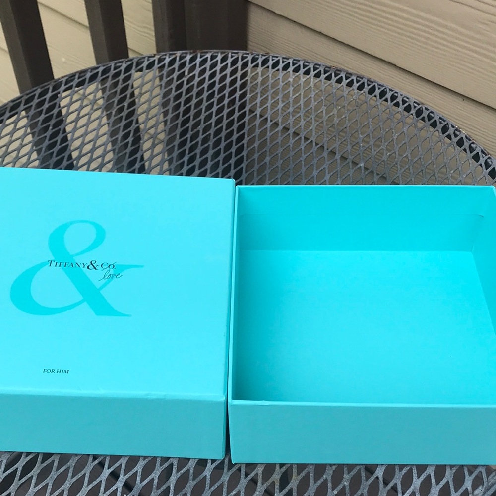 TIFFANY & CO empty box - Picture 6 of 7
